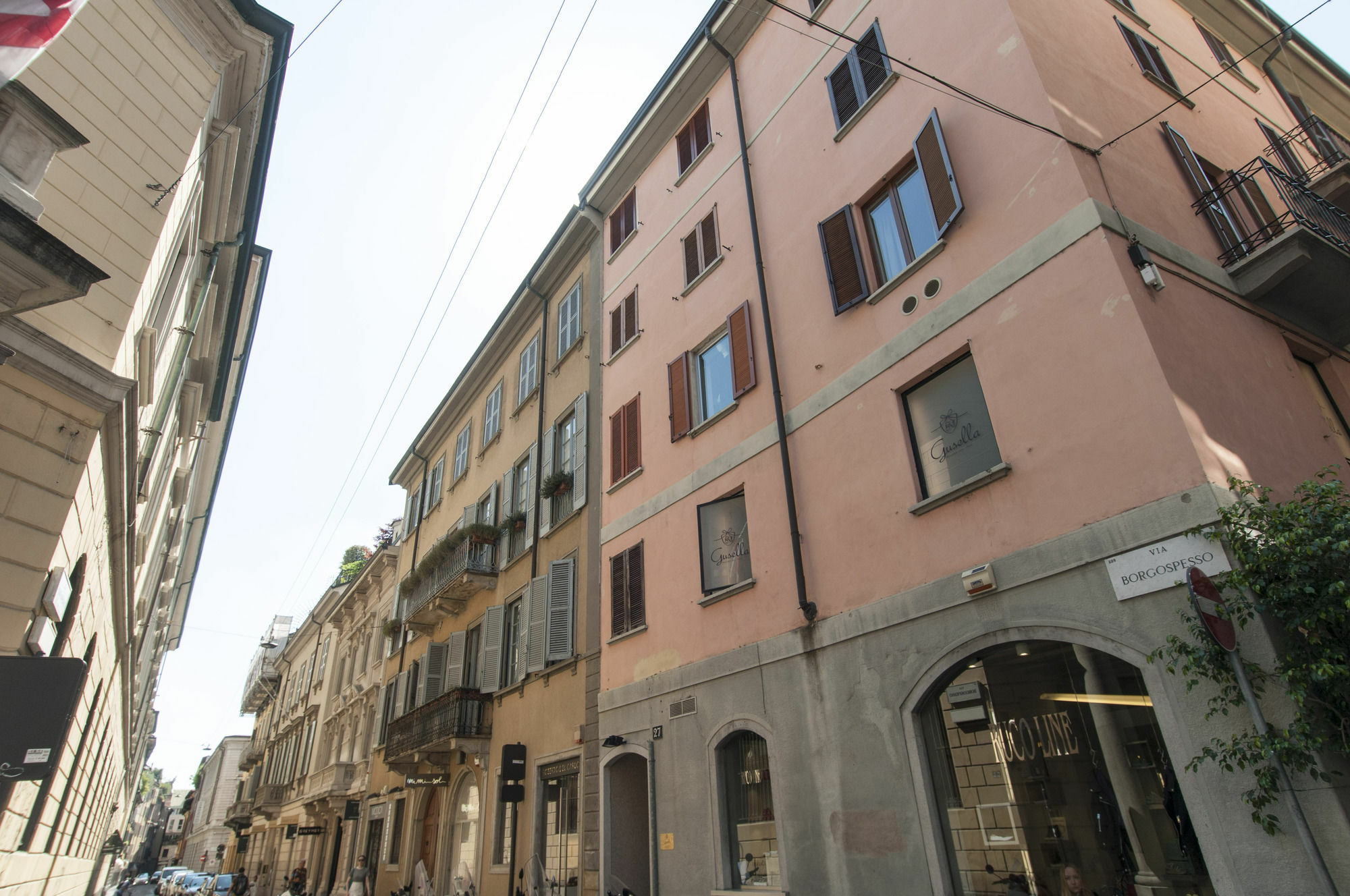 Fifty Eight Suites - Milan — Photos 2